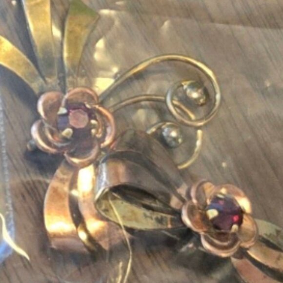 Vintage Harry Iskin Floral Brooch, Two-tone 12K Gold Filled  Vintage Harry Iskin Signed Floral Brooch Set Gold filled